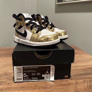 Jordan 1 Mid SE Kids Sneakers
